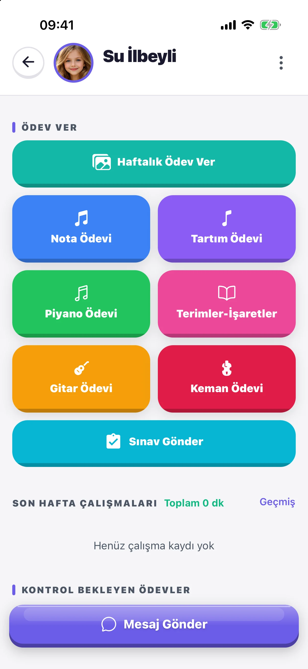 Öğretmen ekranı: öğrenciye nota, tartım, piyano, gitar ve keman ödevi verme